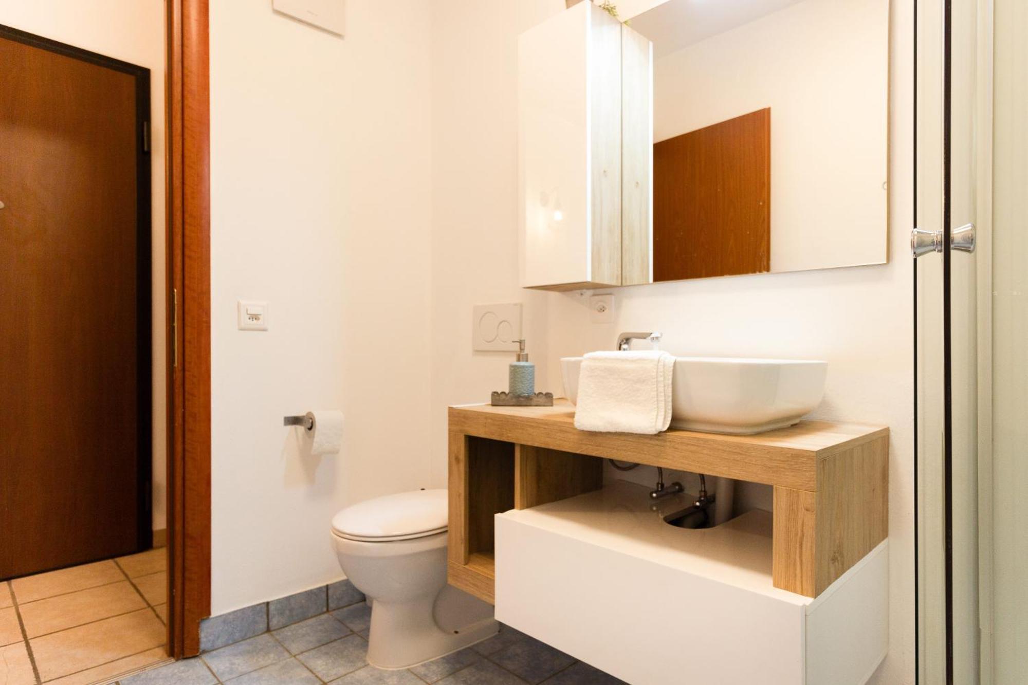 Bnb La Piccola - Free Parking Lugano Exterior foto